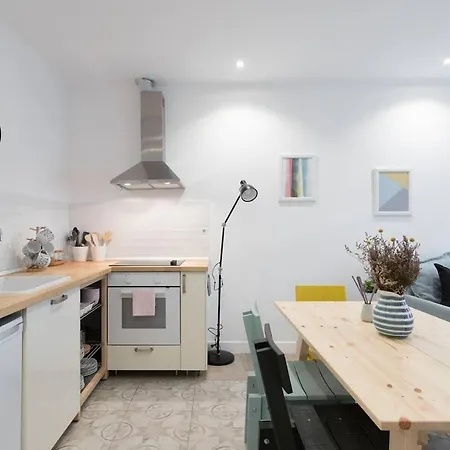Stylish One Bed Oasis In Historic Centre شقة *