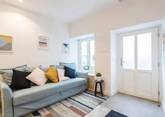 Stylish One Bed Oasis In Historic Centre *