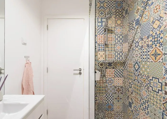 Stylish One Bed Oasis In Historic Centre *
