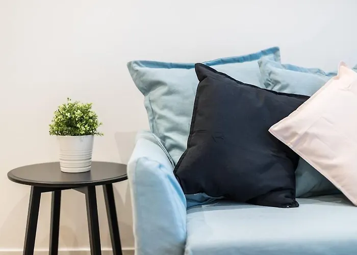 Stylish One Bed Oasis In Historic Centre Lisboa