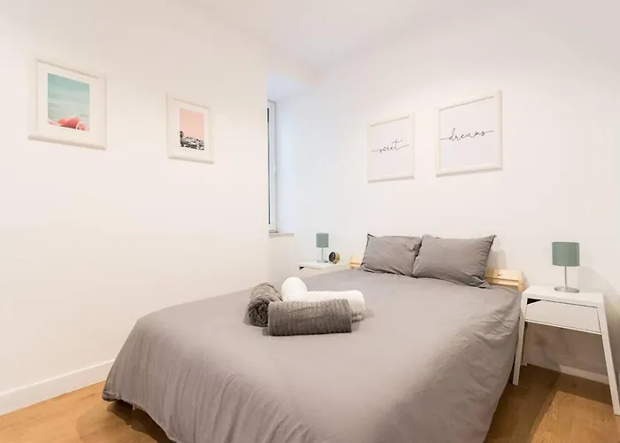 Stylish One Bed Oasis In Historic Centre